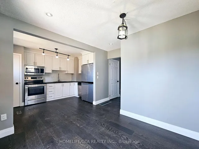 Additional image 17 of 43 Bradstone Sq