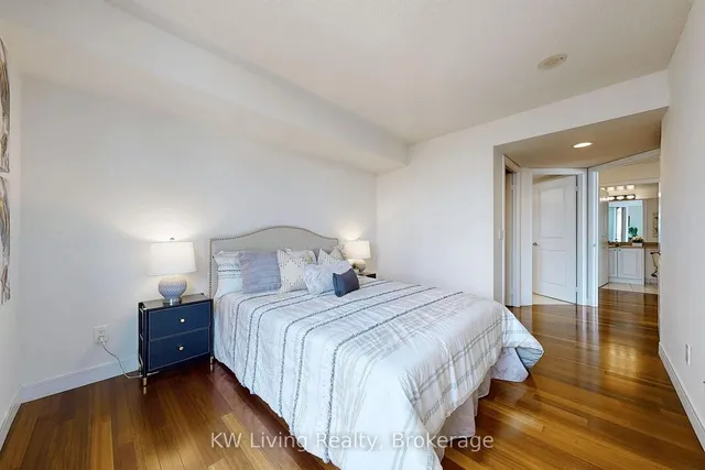 Additional image 17 of 35 Bales Ave Unit 615