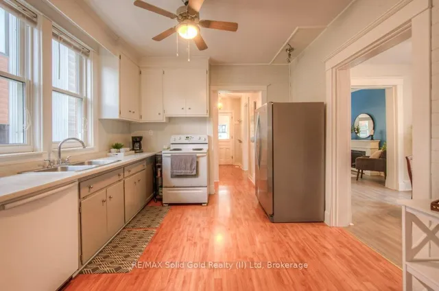 Additional image 16 of 158 Waterloo St