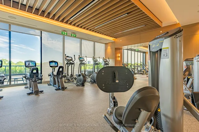 Additional image 30 of 585 Bloor St Unit 1418