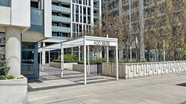 Additional image 15 of 400 Adelaide St Unit 717