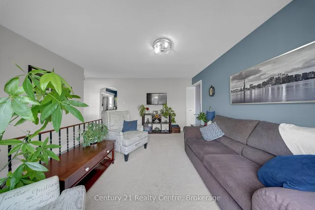 Additional image 28 of 9 Sunset Blvd