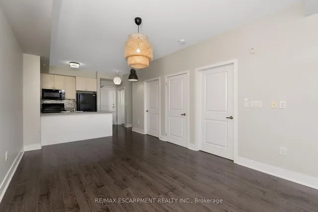 Additional image 16 of 5020 Corporate Dr Unit 301