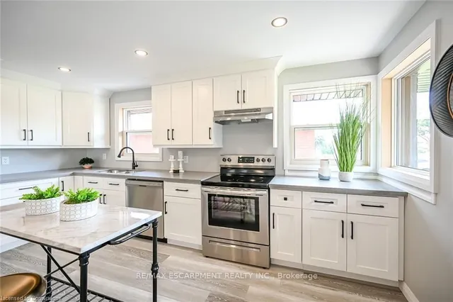 Additional image 10 of 379 East 19th St