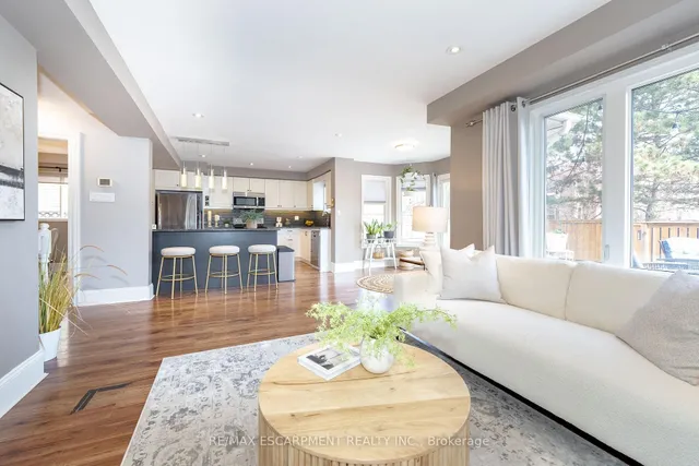 Additional image 12 of 2485 Newport St