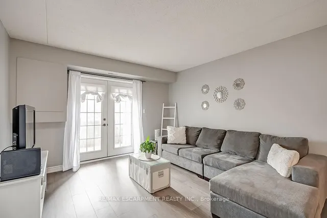 Additional image 6 of 1441 Walker's Line Unit 110