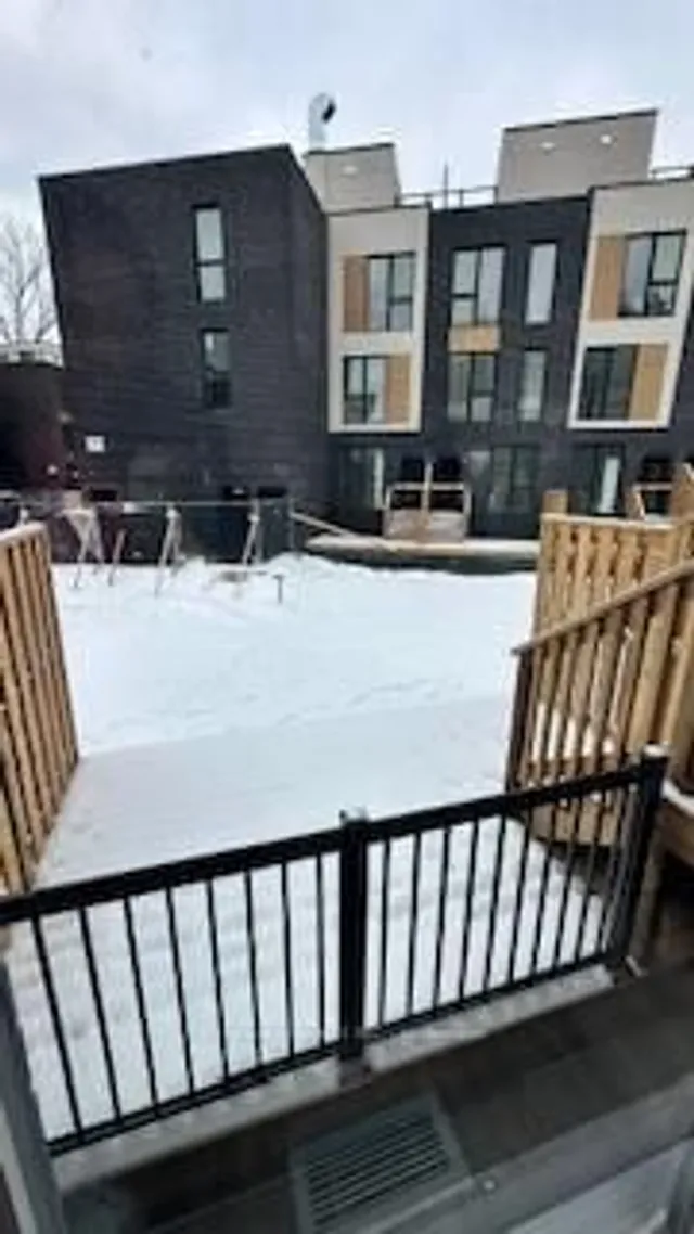 Additional image 17 of 180 Clonmore Dr