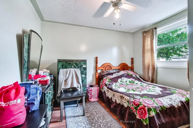 Additional image 15 of 412 Red Oak Ave