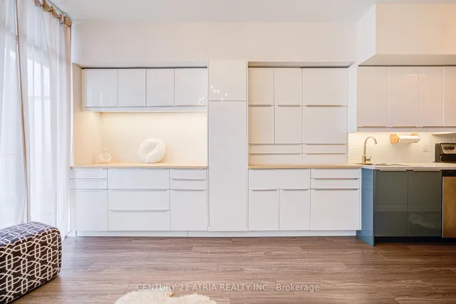 Additional image 15 of 105 The Queensway N/A Unit 812