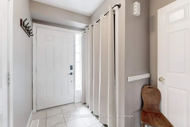 Additional image 3 of 37 BLUE MOUNTAIN Dr