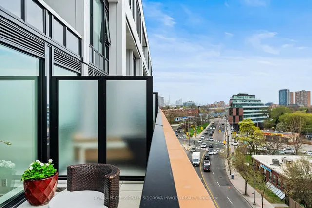 Additional image 27 of 2720 Dundas St Unit 606