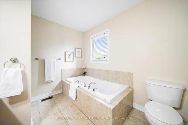 Additional image 35 of 5449 Valleyhigh Dr