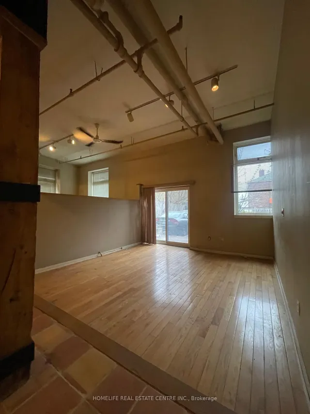 Additional image 10 of 121 Prescott Ave Unit 1