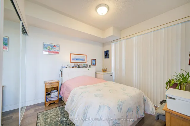 Additional image 31 of 16 Brookers Lane Unit 1602