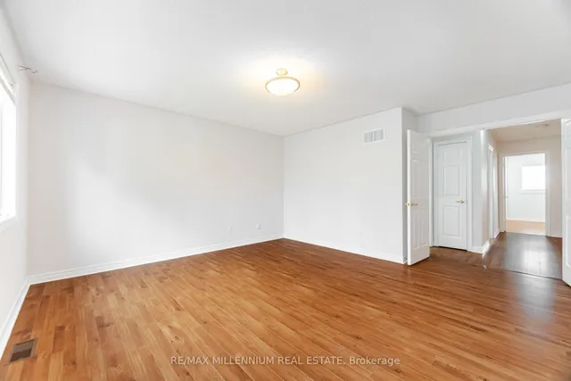 Additional image 19 of 961 Knotty Pine Grve