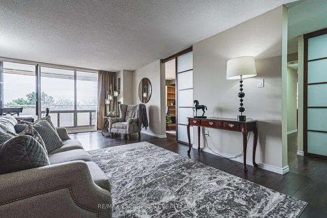 Additional image 12 of 2055 UPPER MIDDLE Rd Unit 304