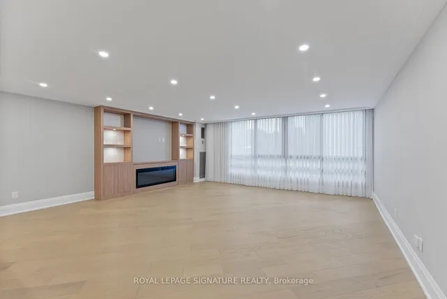 Additional image 3 of 77 Carlton St Unit 406