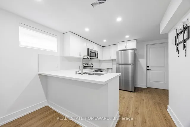 Additional image 24 of 10 Juliana Crt