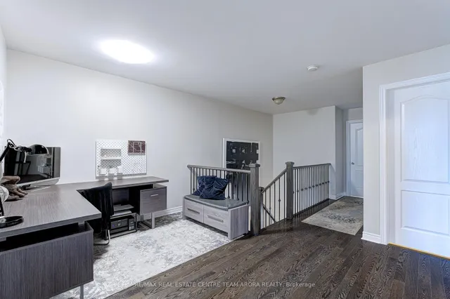 Additional image 34 of 140 Sky Harbour Dr