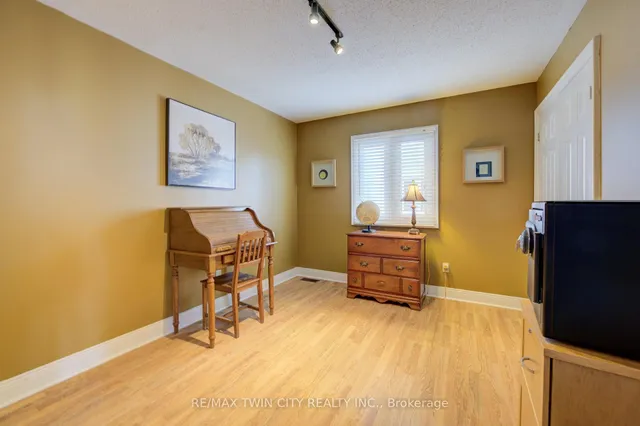 Additional image 27 of 25 Lynnvalley Cres