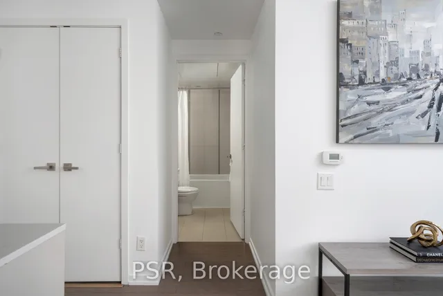 Additional image 21 of 101 Peter St Unit 2312