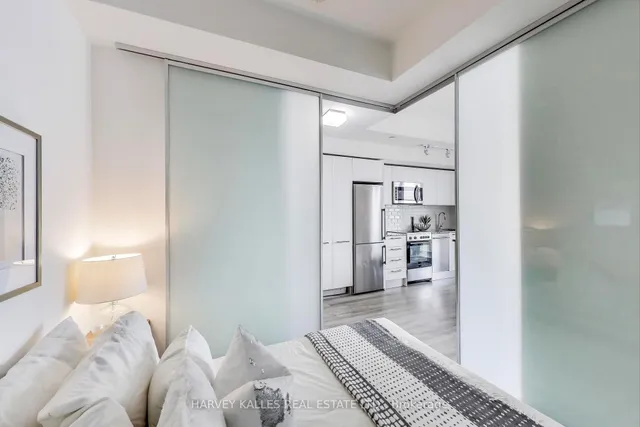 Additional image 16 of 28 Wellesley St Unit 2408