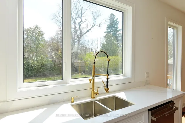 Additional image 18 of 1 Camilla Cres