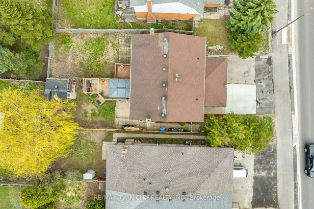 Additional image 39 of 1234 Ottawa St