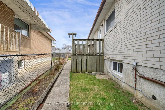 Additional image 33 of 16 Pendle Hill Crt