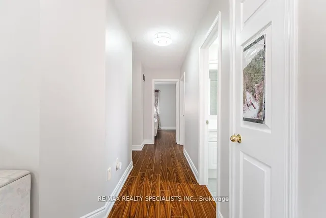 Additional image 22 of 8 Upshall Dr