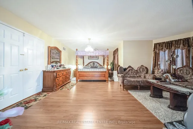 Additional image 26 of 11 Moorehead Cres