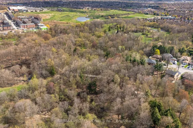 Additional image 50 of 72 Barr Cres