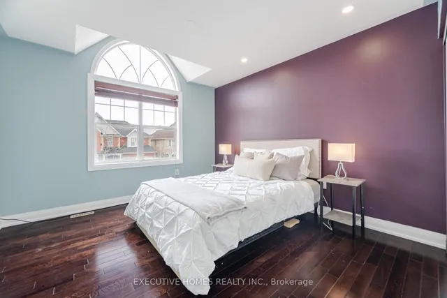 Additional image 35 of 1121 Meighen Way