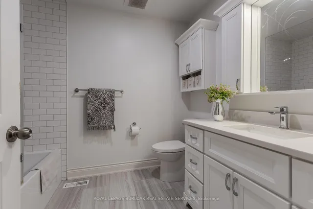 Additional image 20 of 2218 Leominster Dr