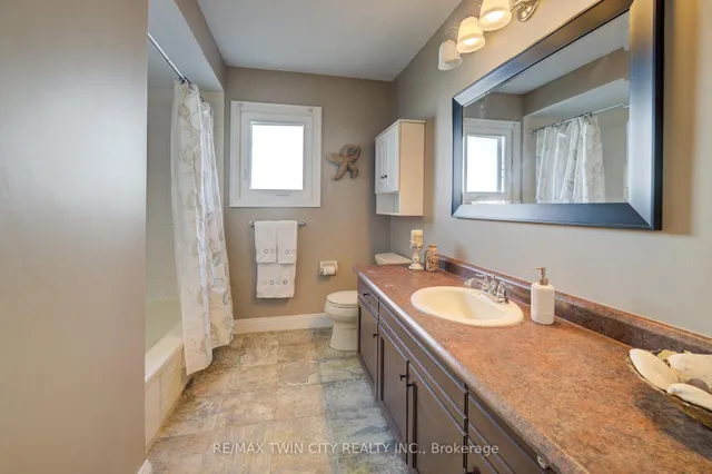 Additional image 28 of 25 Lynnvalley Cres