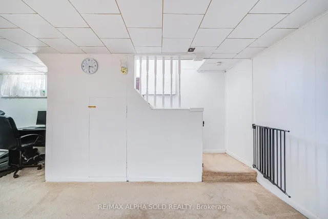 Additional image 31 of 71 Vauxhall Dr