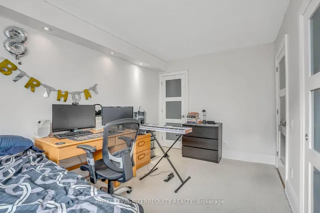 Additional image 16 of 71 Simcoe St Unit 2103