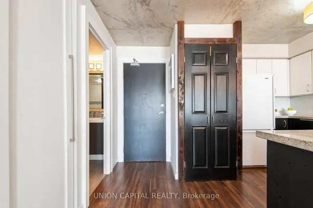 Additional image 22 of 801 King St Unit 609