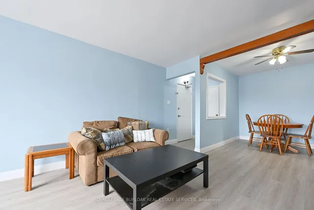 Additional image 11 of 2418 New St Unit 11