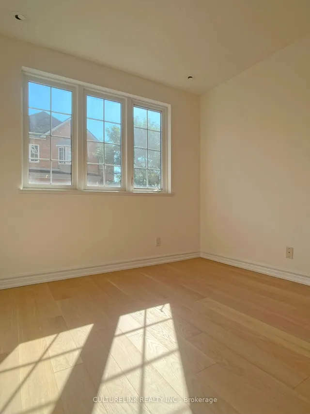 Additional image 7 of 28 Sommerset Way Unit 1502