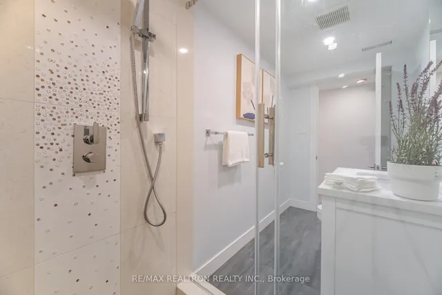 Additional image 41 of 86 Crendon Dr