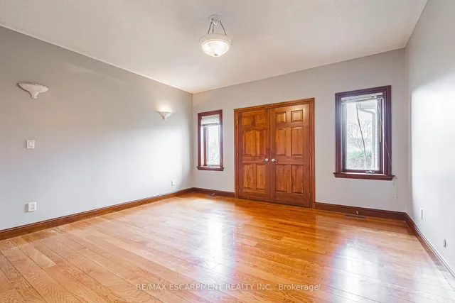 Additional image 27 of 388 Hemlock Ave