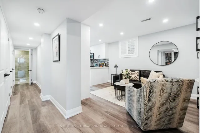 Additional image 35 of 34 Eaton Ave