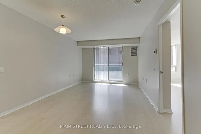 Additional image 5 of 35 Finch Ave Unit 501