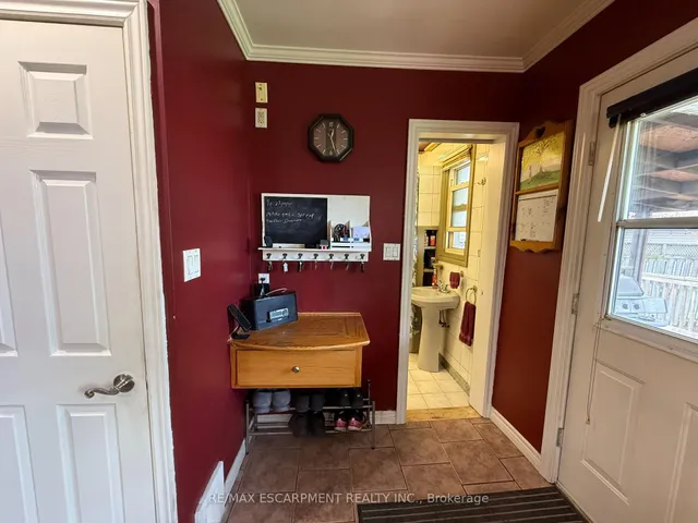 Additional image 15 of 713 Tate Ave