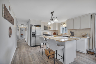 Additional image 4 of 6940 63 Avenue