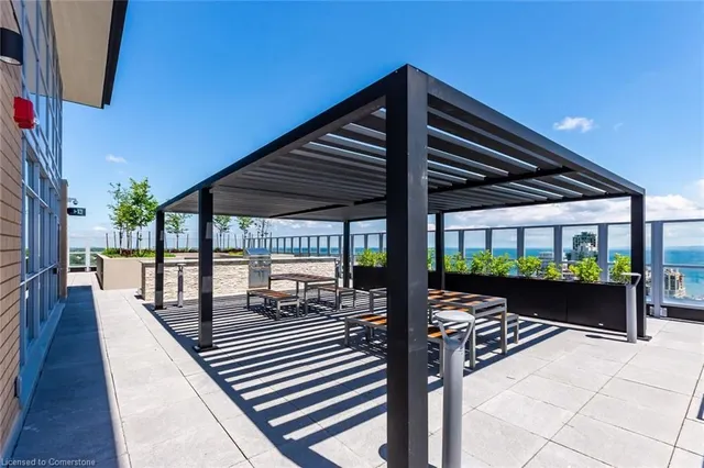 Additional image 5 of 2025 Maria St Unit 1001