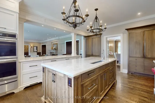 Additional image 13 of 4 Zaharias Crt