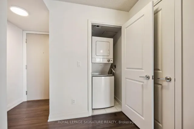 Additional image 19 of 20 Meadowglen Pl Unit 1609