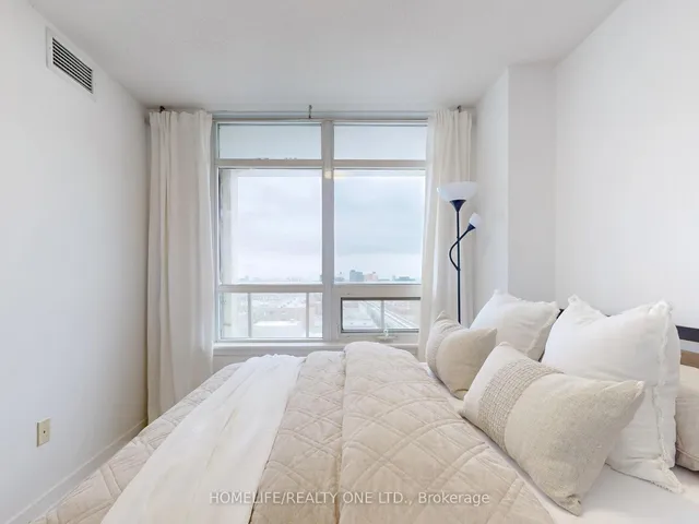 Additional image 21 of 812 Lansdowne Ave Unit 1207